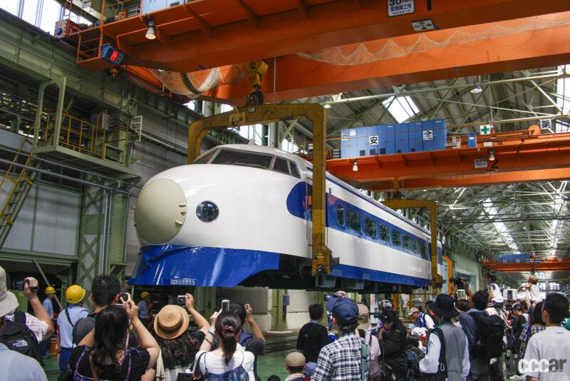 「踏切を渡る新幹線にも乗れてイエロードクターにも会える！「JR東海 浜松工場へGO」ツアーを開催」の8枚目の画像