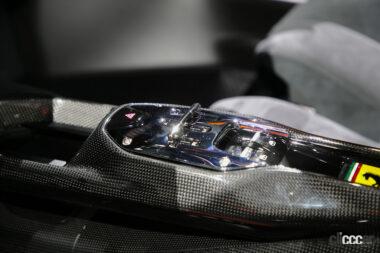 フェラーリSF90XXの内装04