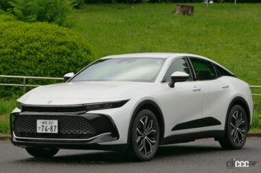 クラウンクロスオーバー外観03