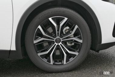 クラウンクロスオーバー外観07