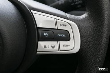 フィットクロスターの内装04