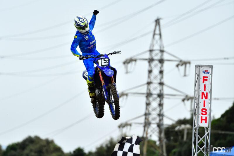 「ヤマハのジェイ・ウィルソンが2023全日本モトクロスの最高峰IA1クラスで年間チャンピオンを獲得」の7枚目の画像