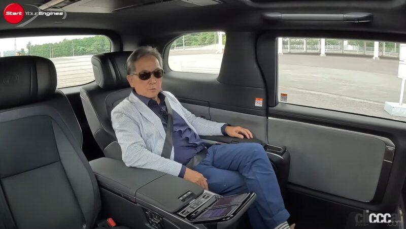 「清水和夫はレクサス「LM500h」（プロトタイプ）のどこに座る？「ショーファーだけど運転したい！と思わせるドライバーズカーだわ」」の3枚目の画像