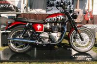 「ロックの帝王「エルヴィス・プレスリー」のバイクは今どこに？ トライアンフが1965年の歴史的9台の捜索で特別車を製作」の2枚目の画像ギャラリーへのリンク