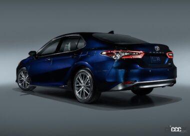 Toyota-Camry-2021_001