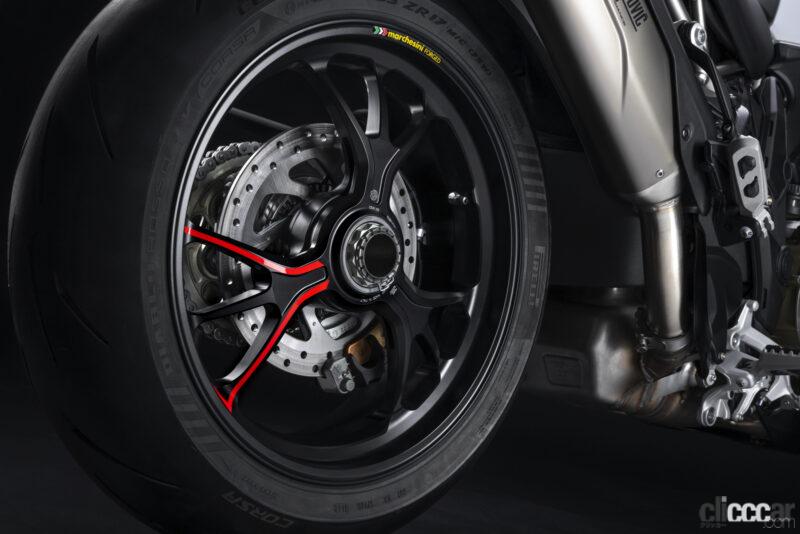 「ドゥカティが新型ツアラー「ムルティストラーダV4 RS」を発表。スーパースポーツの高性能V4エンジンを搭載した最強仕様」の9枚目の画像