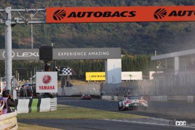 au TOM'S GR Supra優勝の瞬間