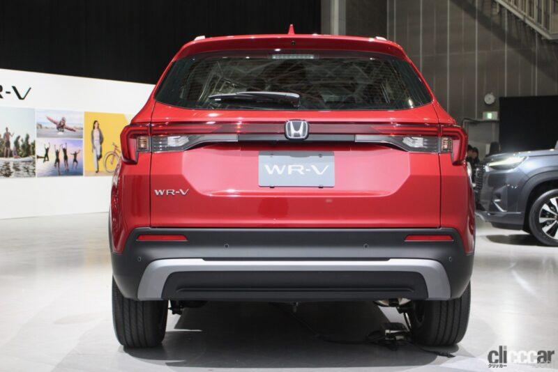 「ホンダの新型SUV「WR-V」が登場。ヴェゼルと大差ないサイズ感でありながら200万円〜250万円クラスを狙う戦略的な価格に注目」の14枚目の画像