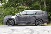 日本市場も狙うヒョンデの最高級SUV「アイオニック7」、市販型でバタフライドアを採用!? - Spy-Shots of Cars