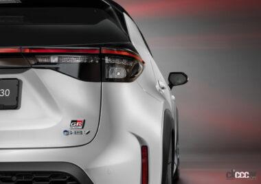 Toyota-Yaris_Cross-2024-003