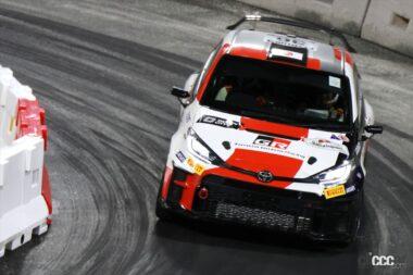 豊田スタジアムSSSを走るGRヤリス8段AT車