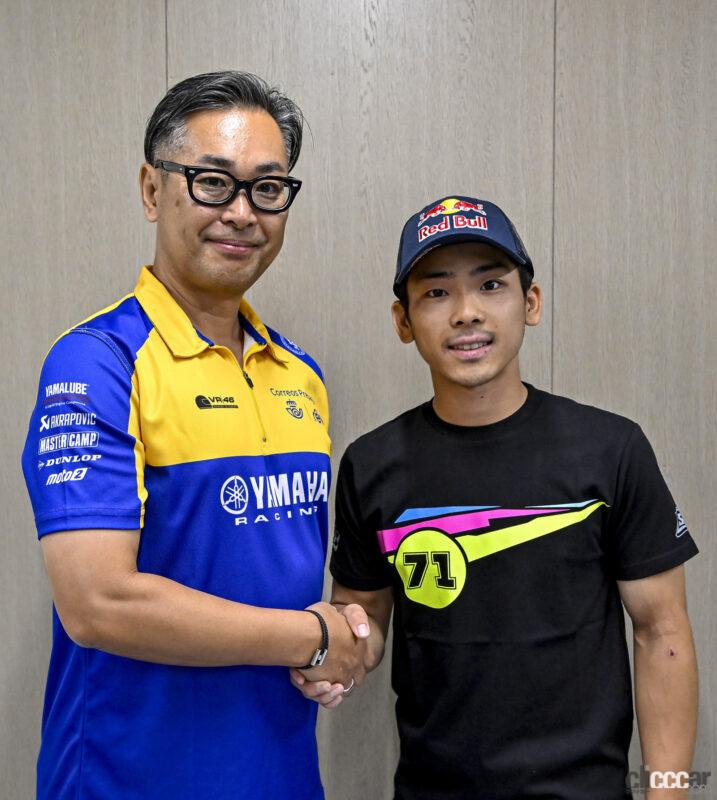 「ヤマハと英雄ロッシがタッグを組んだMoto2世界選手権チームに、2024年からジェレミー・アルコバが加入。日本人ライダー佐々木歩夢とタッグ」の2枚目の画像