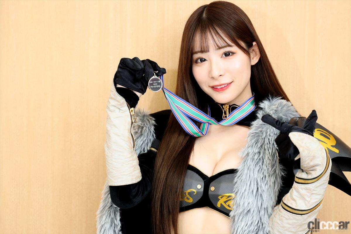 花乃衣美優」さんは国家資格も持つ医療系大卒の才女。今後はグラビア