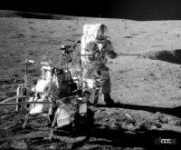 史上初めての月面用タイヤとして装着されたグッドイヤー製のタイヤ