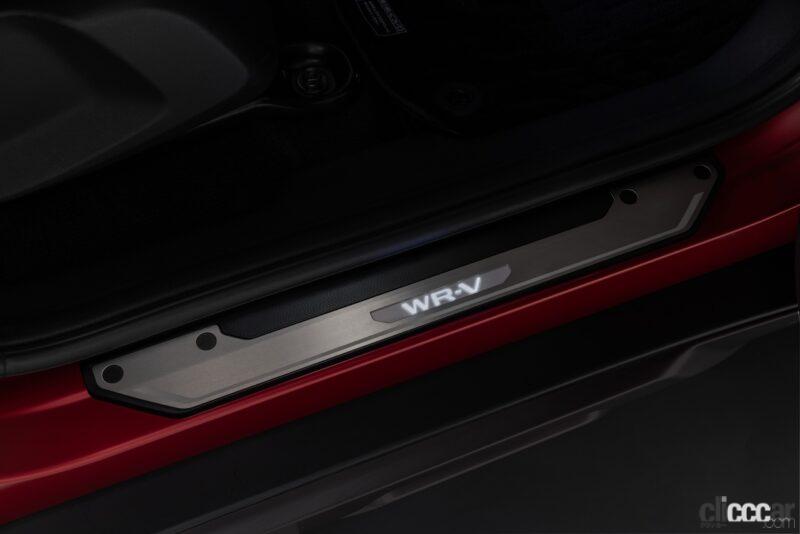 「ホンダの新型SUV「WR-V」にタフさと上質感を与える、ホンダアクセスの純正アクセサリーが発売」の11枚目の画像
