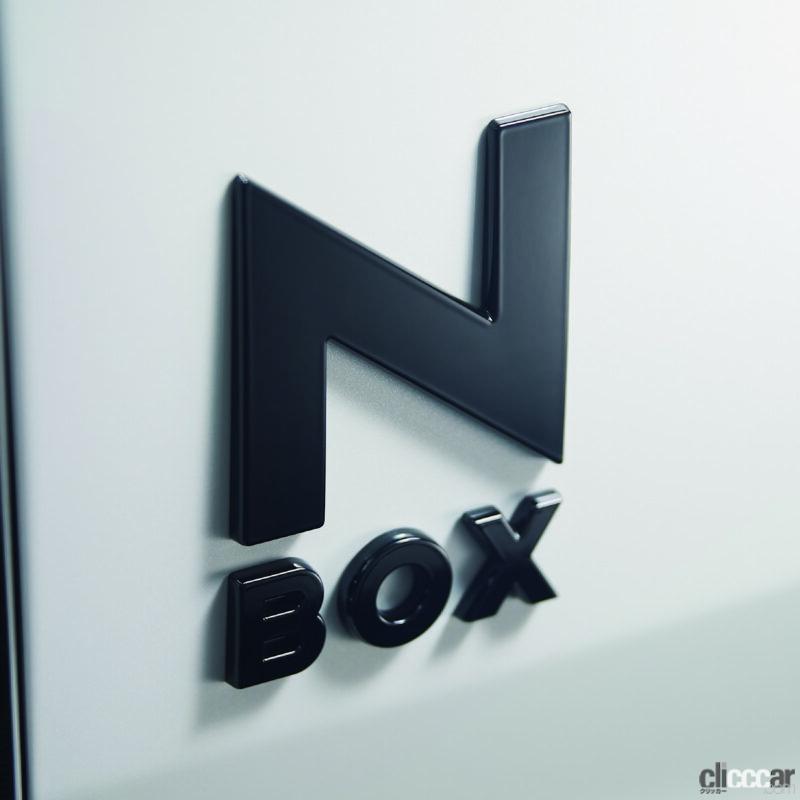 「新型N-BOX／N-BOXカスタム向け「ホンダアクセス」純正アクセサリー、「無限」パーツの人気アイテムランキングをチェック！」の14枚目の画像