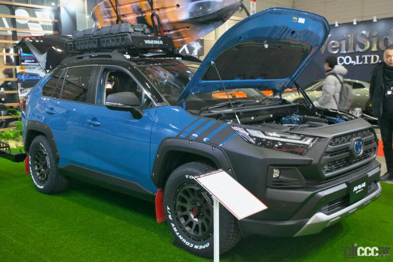 「RAV4の開発から生産まで行う「豊田自動織機」は、カスタマイズカーの新車購入サービスを提案【東京オートサロン2024】」の4枚目の画像