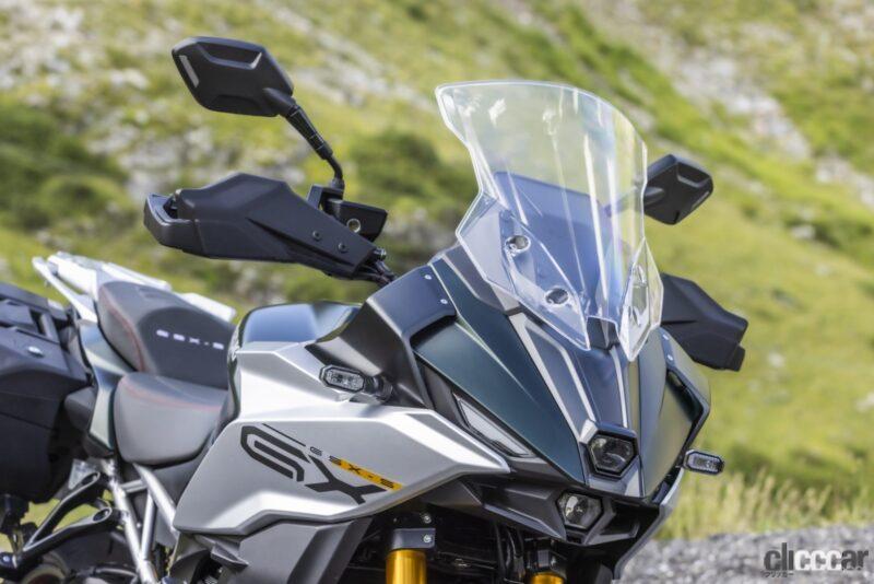 「スズキが大型クロスオーバーバイク「GSX-S1000GX」を国内販売。価格は199万1000円」の8枚目の画像