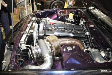 ガレージアクティブ「ACTIVE FULL DRYCARBON-R」のエンジンルーム