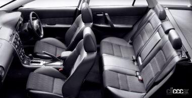 初代アテンザ内装02