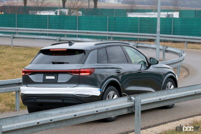 「アウディの新型電動SUV「Q6 e-tron」量産型、2024年6月後半の正式発表前にスクープショット！」の11枚目の画像