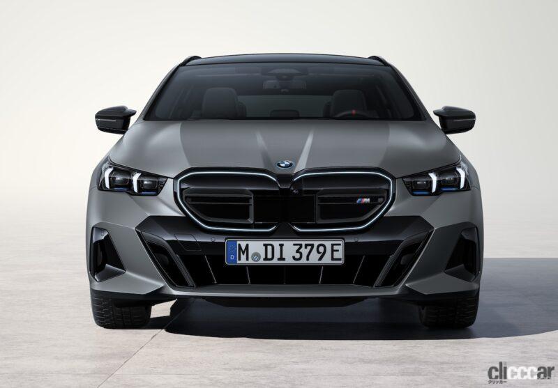 「新型BMW5シリーズ「ツーリング」は、BEV2タイプと48Vマイルドハイブリッド化された2.0Lディーゼルターボを設定」の13枚目の画像