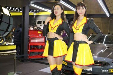 DUNLOP GIRLS 籾山采子さん(左)、椎レイナさん(右)