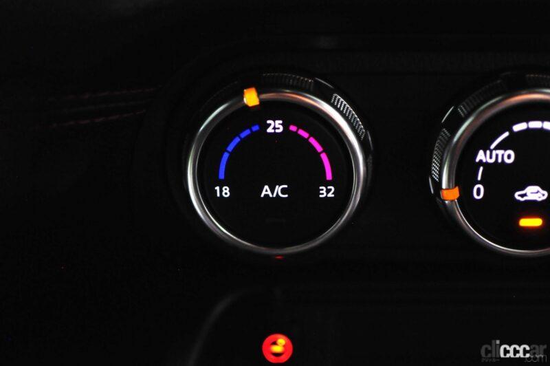 「車の暖房はACボタンを使う？ 使わない？ どちらが正しいか調べてみた」の1枚目の画像