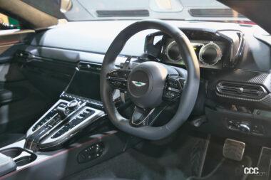 新型ヴァンテージ内装01