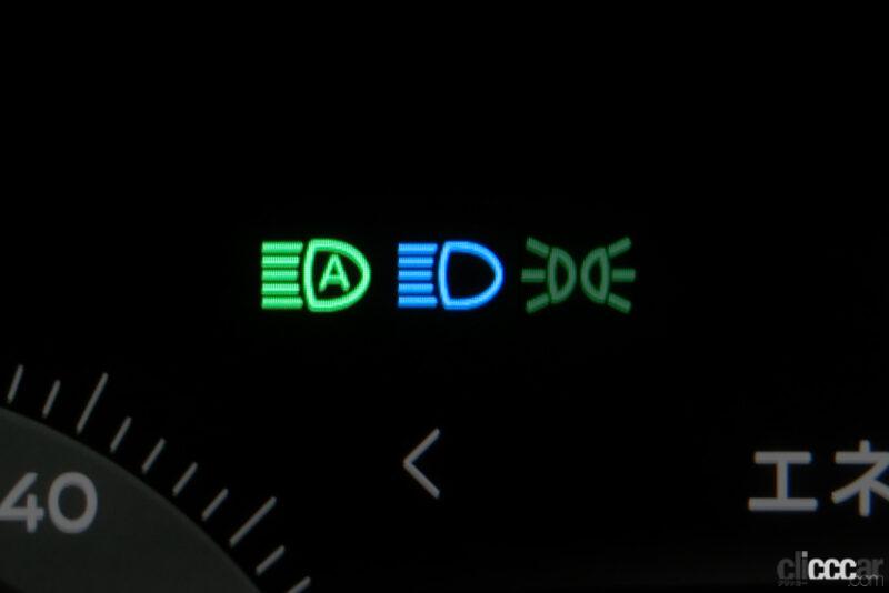 「4代めエクストレイルのアダプティブLEDヘッドライトシステムシステムは精度高く使いやすいぞ！【新車リアル試乗 10-6　日産エクストレイル　ライト編】」の21枚目の画像