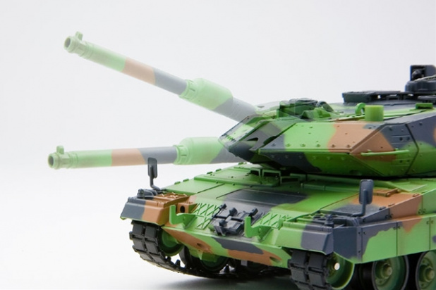 「対戦できるラジコン戦車ができた!　【東京おもちゃショー2011】」の13枚目の画像