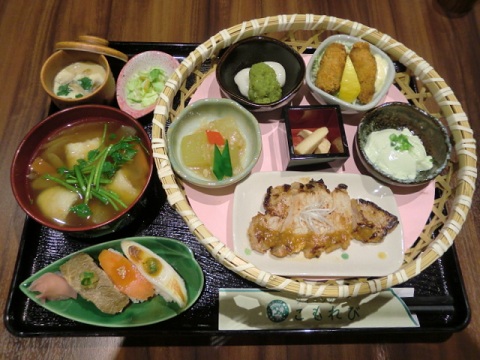 「皆藤愛子もギャル曽根も選ぶ 2012年イチバン美味しいSA（サービスエリア）は？ 【NEXCO東日本 新メニューコンテスト】」の16枚目の画像