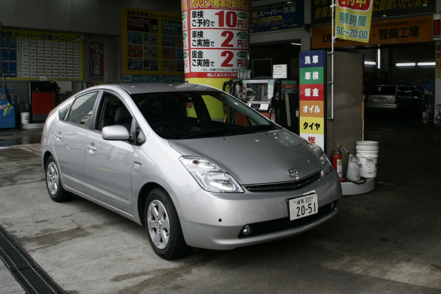 「震災後の自動車市場③ハイブリッド人気に拍車をかけた意外な理由とは？！」の1枚目の画像