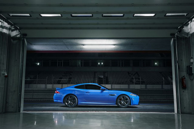 「ジャガー史上最速のスポーツカー“XKR-S”初披露【東京モーターショー】」の3枚目の画像