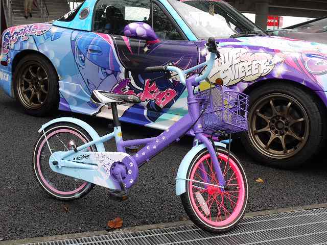 痛チャリ のちょいとイイ話 クリッカー痛車オフ ハイパーミーティング Clicccar Com