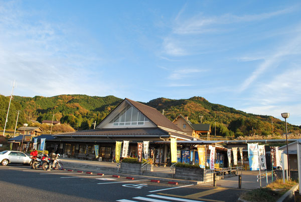 02らっせぃみさと 画像 岐阜の道の駅めぐり その１ 車中泊女子の全国縦断記 Clicccar Com