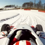 F1ドライバーだってビビる!? ニュルブルクリンクでフォーミュラカーが雪上アタック！【動画】 - 雪のニュルブルクリンクアタック02