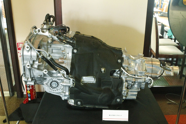 高トルク対応リニアトロニック 画像 新型レガシィのcvtはエンジンに合わせて最適化 新型レガシィ マイナーチェンジ Clicccar Com