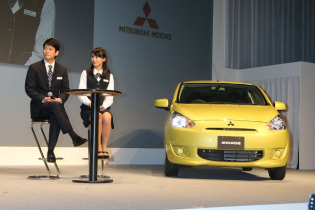 「新型ミラージュ発表会には唐沢寿明さんと本仮屋ユイカさんも駆けつけました！」の1枚目の画像