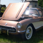 60歳の誕生日おめでとう！コルベットのアツい吹きかけ〜！ - 640px-1957_Chevrolet_Corvette