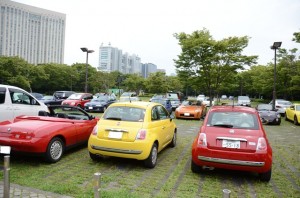 Share Smile! Share Happy!! FIAT500 TWIN AIR × LOVECARS!