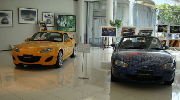 「本邦初公開の貴重な開発車両をマツダR&Dセンターで見てきました！【ロードスター展2011】」の2枚目の画像