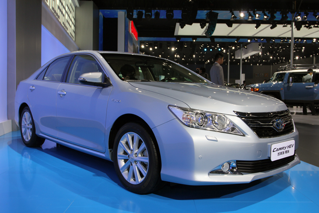 3つの顔を持つトヨタ・カムリ中国仕様【広州モーターショー