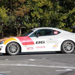 トヨタ86のN1レース仕様のデモランはやりすぎで攻めまくり【東京オートサロン2012】 - トヨタ86N1