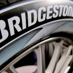 「常識破り! ブリヂストンがカラフルなタイヤを世界初披露【東京オートサロン2012】」の9枚目の画像ギャラリーへのリンク