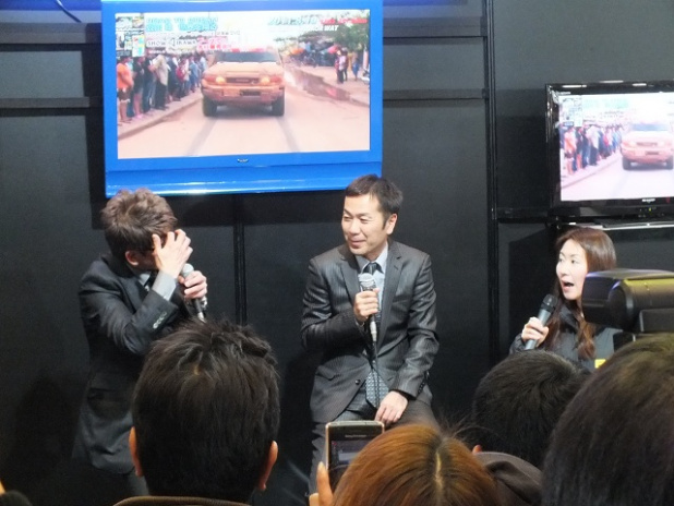 「哀川翔アニキとヌタさん、今年も世界を駆ける！【東京オートサロン2012】」の5枚目の画像