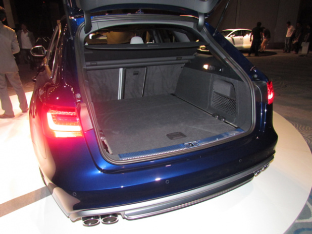 「これがアウディのハイエンドスポーツモデル“S8” “S7 Sportback” “S6” “S6 Avant”」の22枚目の画像