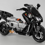 【動画】BMWの電動バイクは、満充電から100kmを走るビッグスクーター - BMW_C_evo0107