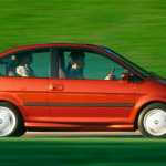 BMWの電気自動車「i3 Concept」はイマドキのEV風ですが20年前に原型があった！ - BMW_E1
