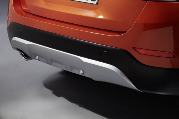 「BMWから新型X1がフォトデビュー！【画像100点】」の1枚目の画像